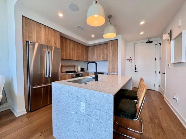 84 East Ave #3807, Austin, TX 78701