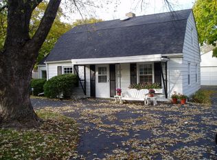 1249 Brandywine Cir, Batavia, IL 60510