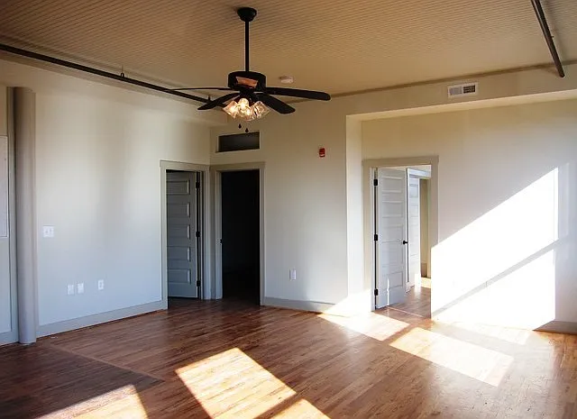 Lofts 29 — Photo 22