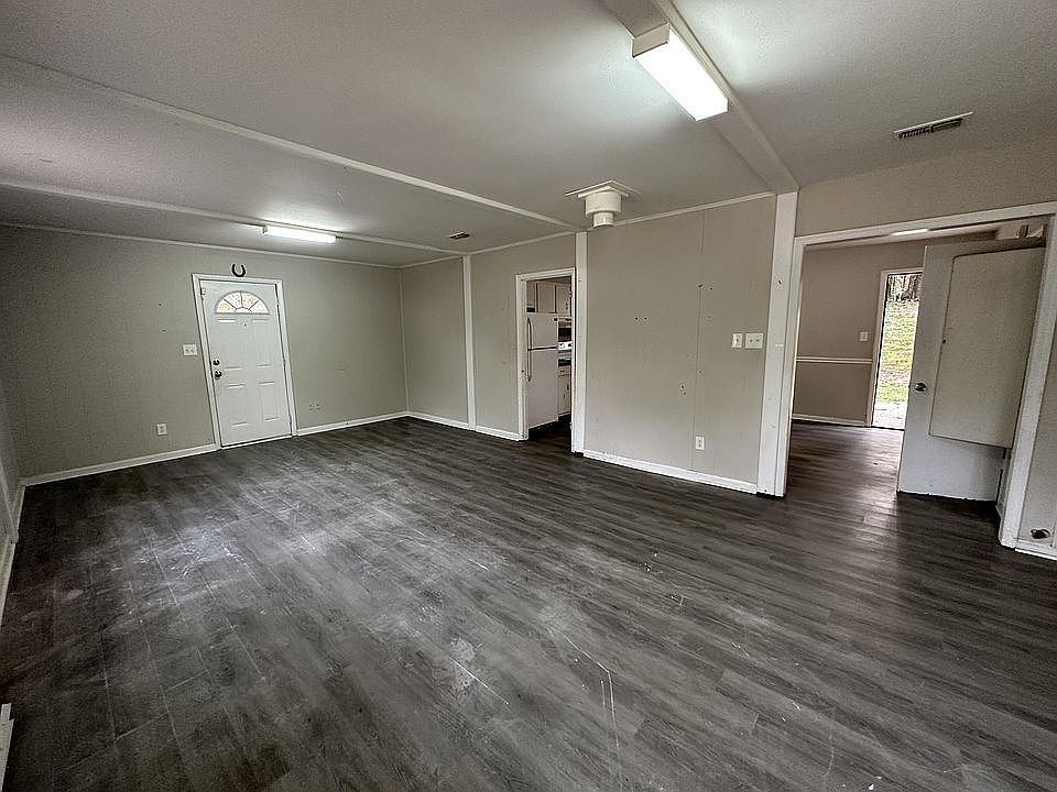 1st image of 3549 Windermere Dr