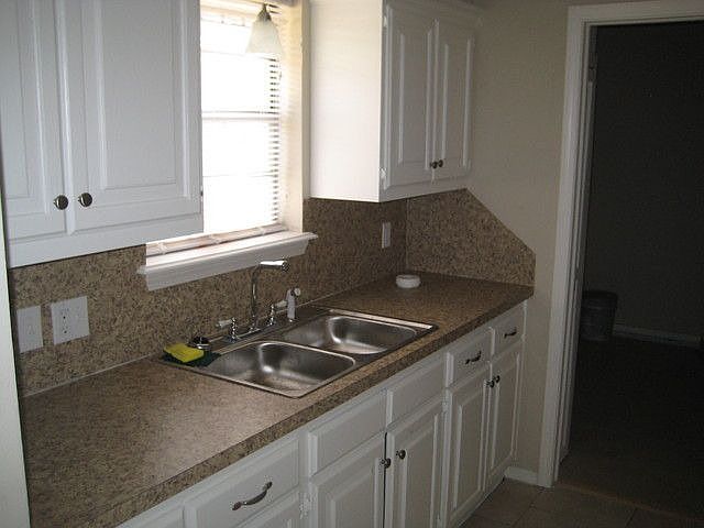 2nd image of 3104 NE 11th St