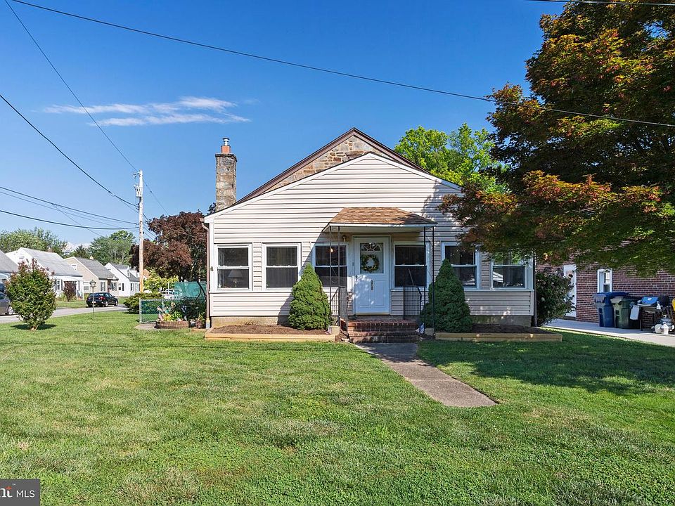 1st image of 609 Ryanard Rd