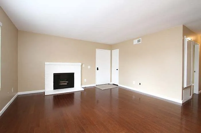 256 Riverview Way — Photo 3
