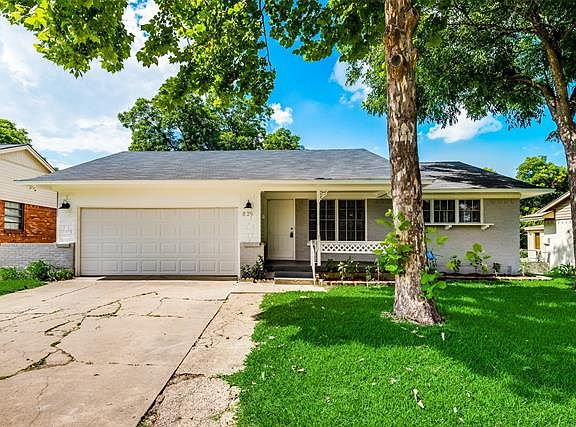 2nd image of 829 Alamo Ln