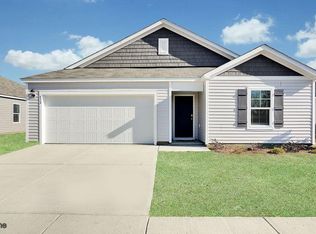 40 Staples Mill Dr NW, Supply, NC 28462