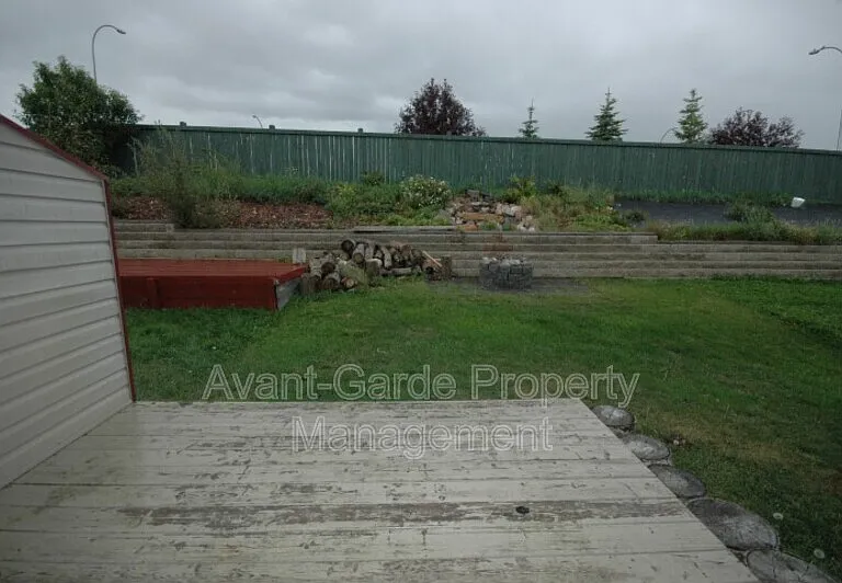 57 Vaughn Ave — Photo 12