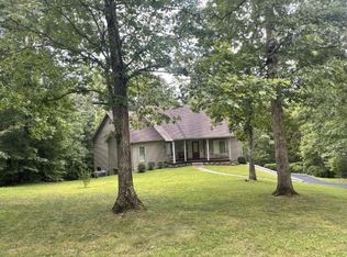 89 Hankins Ln, Jamestown, KY 42629