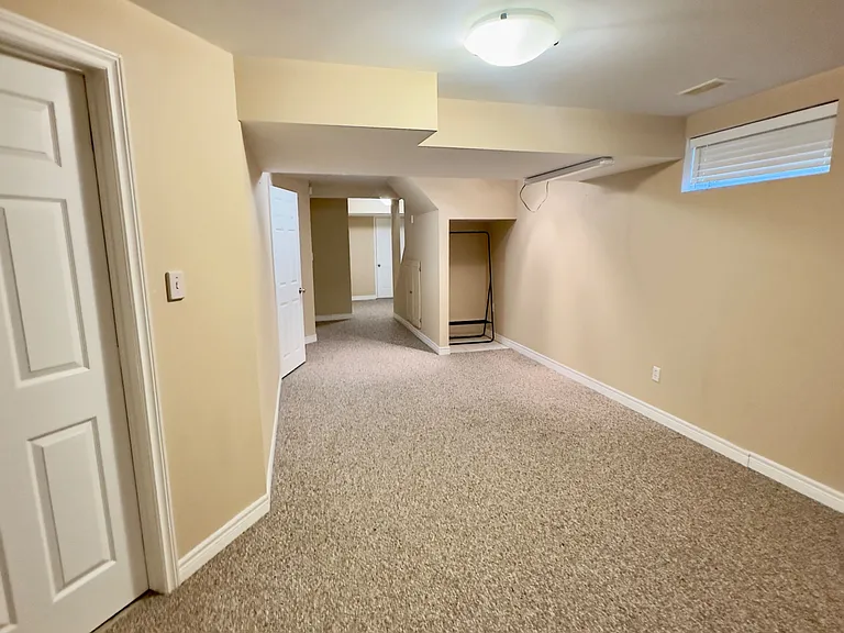 908 Copper Leaf Cres — Photo 39