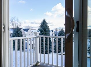 942 Alpine Church Rd NW #642, Comstock Park, MI 49321