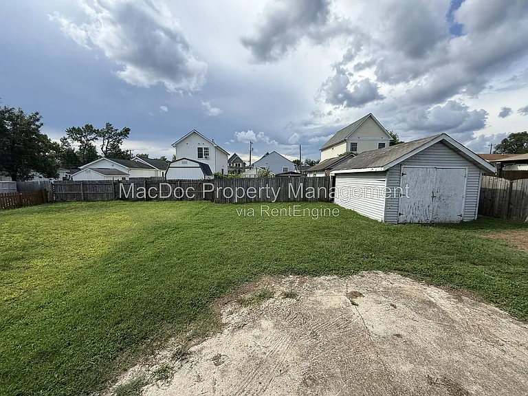 138 Mansfield St — Photo 13