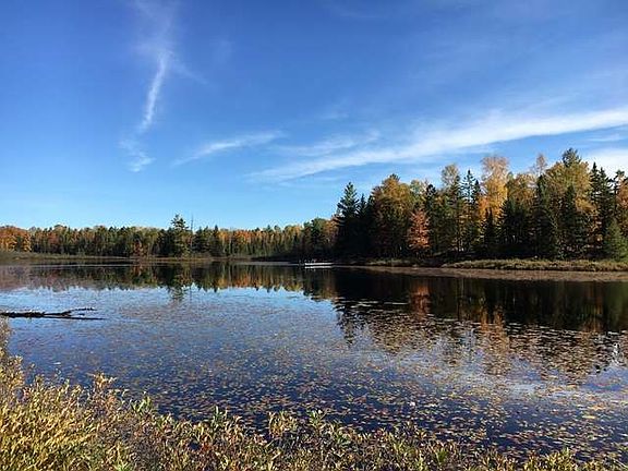 4th image of On Lynx Lake Rd
