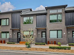 4th street  2722 4th St N, Minneapolis, MN 55411 | Zillow