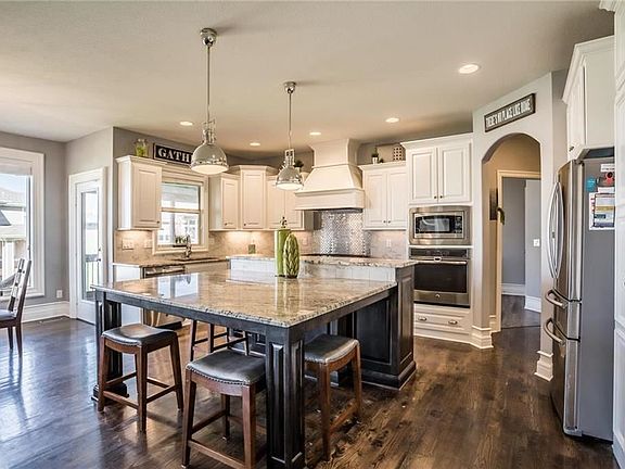 2nd image of 9412 W 164th Pl