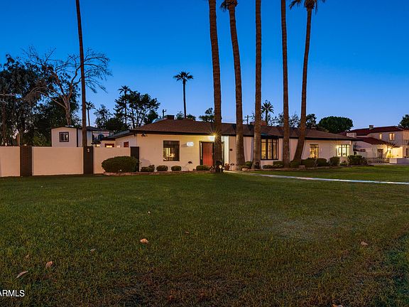 4th image of 2210 Encanto Dr NE