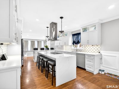 37 Edward Street, East Haven, CT, 06512