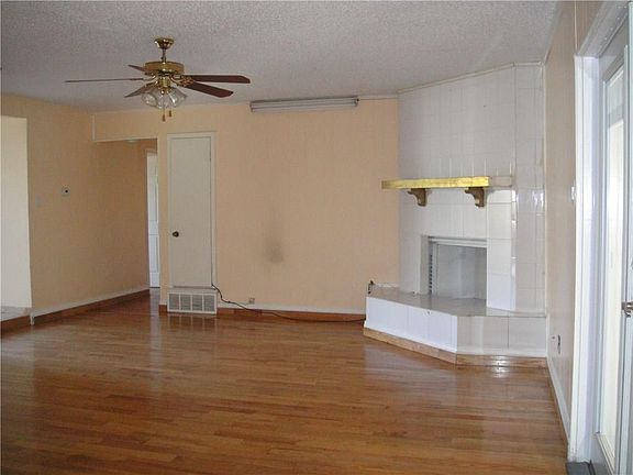 5th image of 5620 Brent Dr