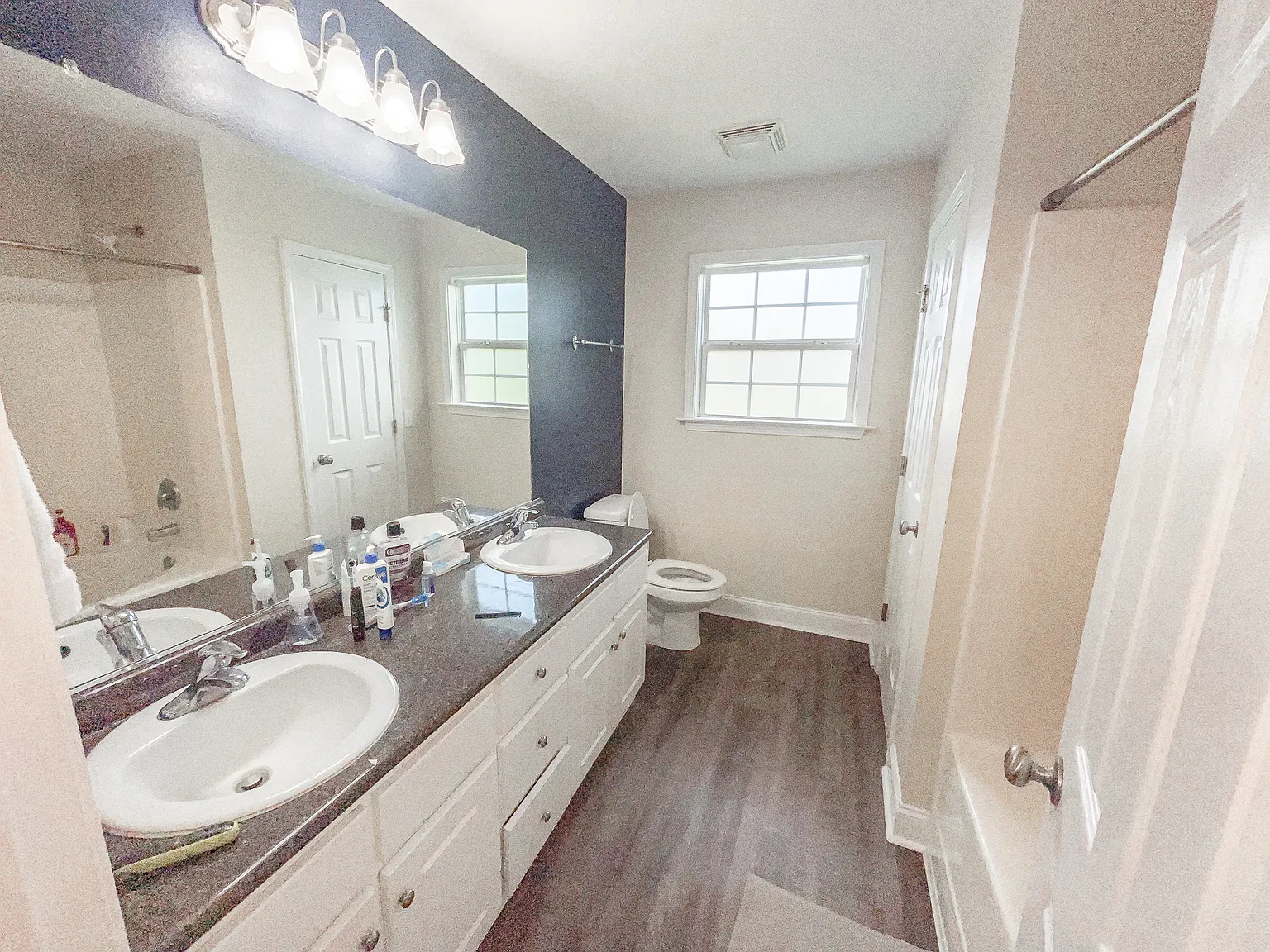 613 Waverly Lane - 1 — Photo 2