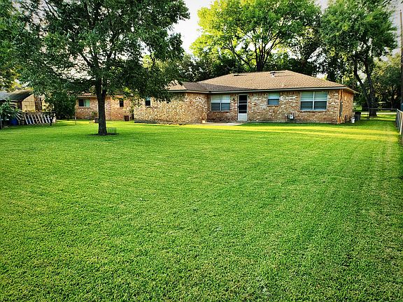 2nd image of 9711 Youngcrest Dr