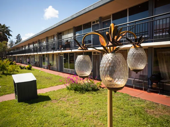 3345 Santa Rosa Ave, Santa Rosa, CA 95407