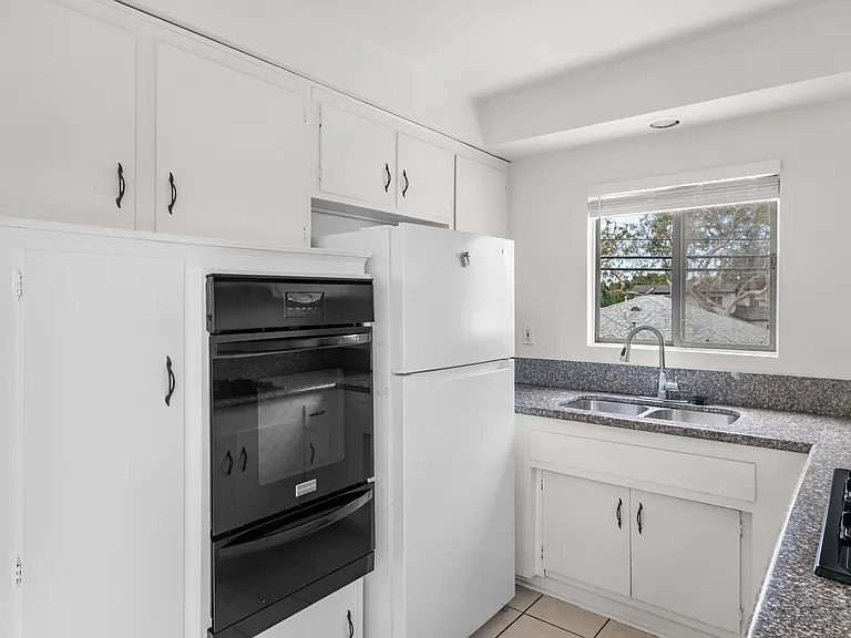 4101 Sawtelle Blvd #5 — Photo 9