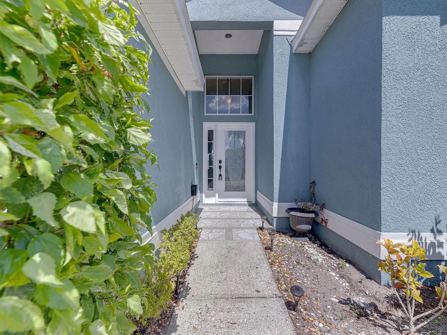 12549 Waterhaven Cir — Photo 4