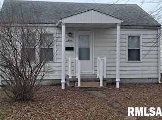 2700 S Lowell Ave, Springfield, IL 62704