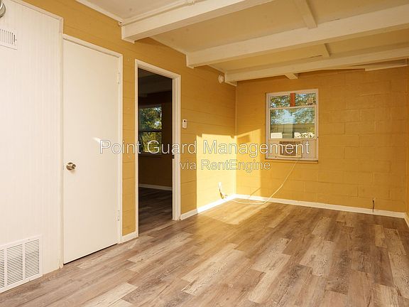2nd image of 1335 W Dora St #1335