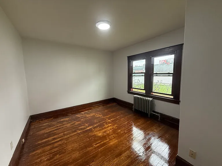 42 Maple St — Photo 14