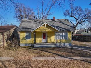 920 S 2nd St, Arkansas City, KS 67005