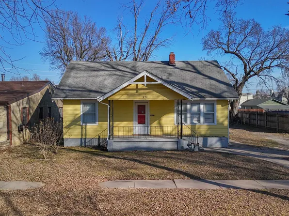 920 S 2nd St, Arkansas City, KS 67005
