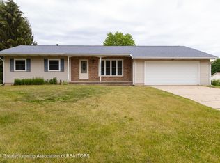 12831 W Greenfield Rd, Grand Ledge, MI 48837