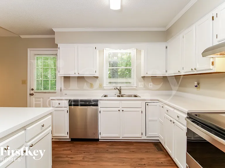 3007 Amidon Dr — Photo 5