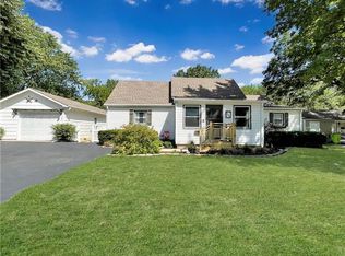 904 E Mechanic St, Harrisonville, MO 64701