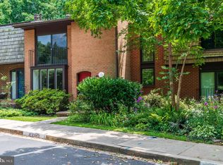 10889 Deborah Dr, Potomac, MD 20854