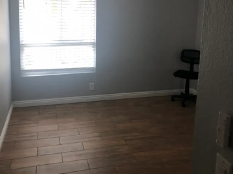 5540 Lindo Paseo #8 — Photo 5
