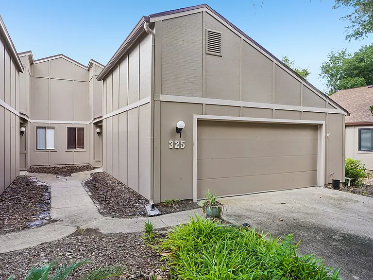 325 Timberline Trl — Photo 12