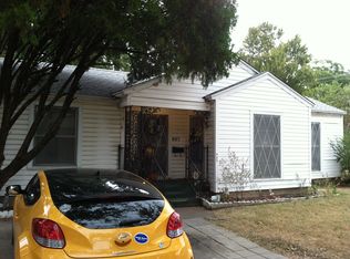 957 Tamara Ln, Grand Prairie, TX 75051