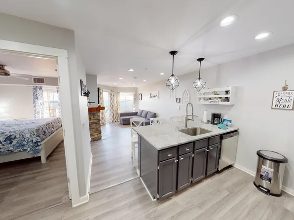 6175 Snowshoe Dr #308, Slatyfork, WV 26291