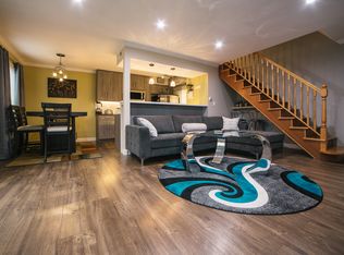 1304 Cove Dr #229-B, Prospect Heights, IL 60070