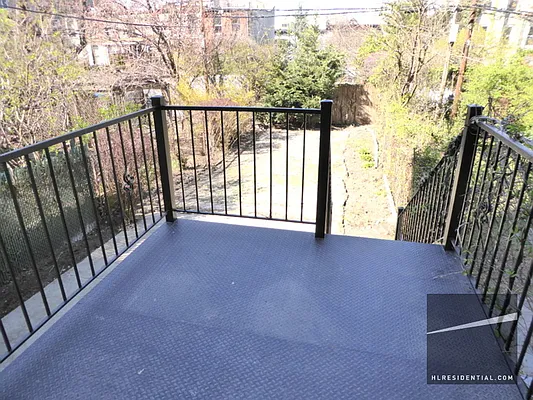 Rented by Highline Residential | media 34