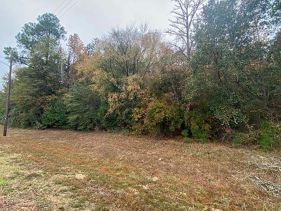4th image of NE Stallings Dr