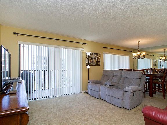 5th image of 3200 Cove Cay Dr Unit 5G