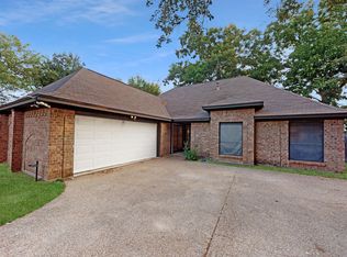 2524 Arbor Dr, Bryan, TX 77802