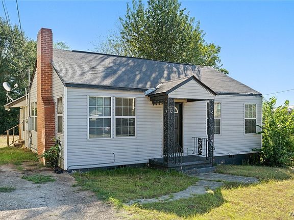 2nd image of 413 26th Ave E