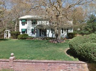 7 Juniper Hill Dr, Coventry, RI 02816