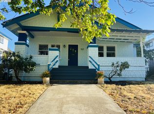 429 E Madison Ave, Cottage Grove, OR 97424