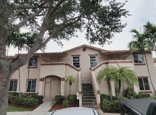 4536 Oak Terrace Dr, Greenacres, FL 33463