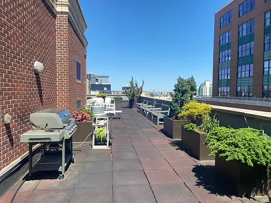 Rented by Compass | media 29