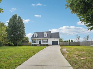 1290 Spencer Mill Rd, Burns, TN 37029