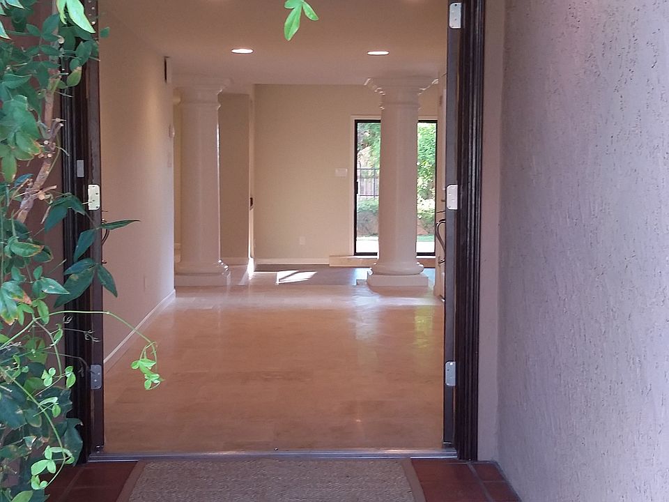 1st image of 8157 E Via De Viva